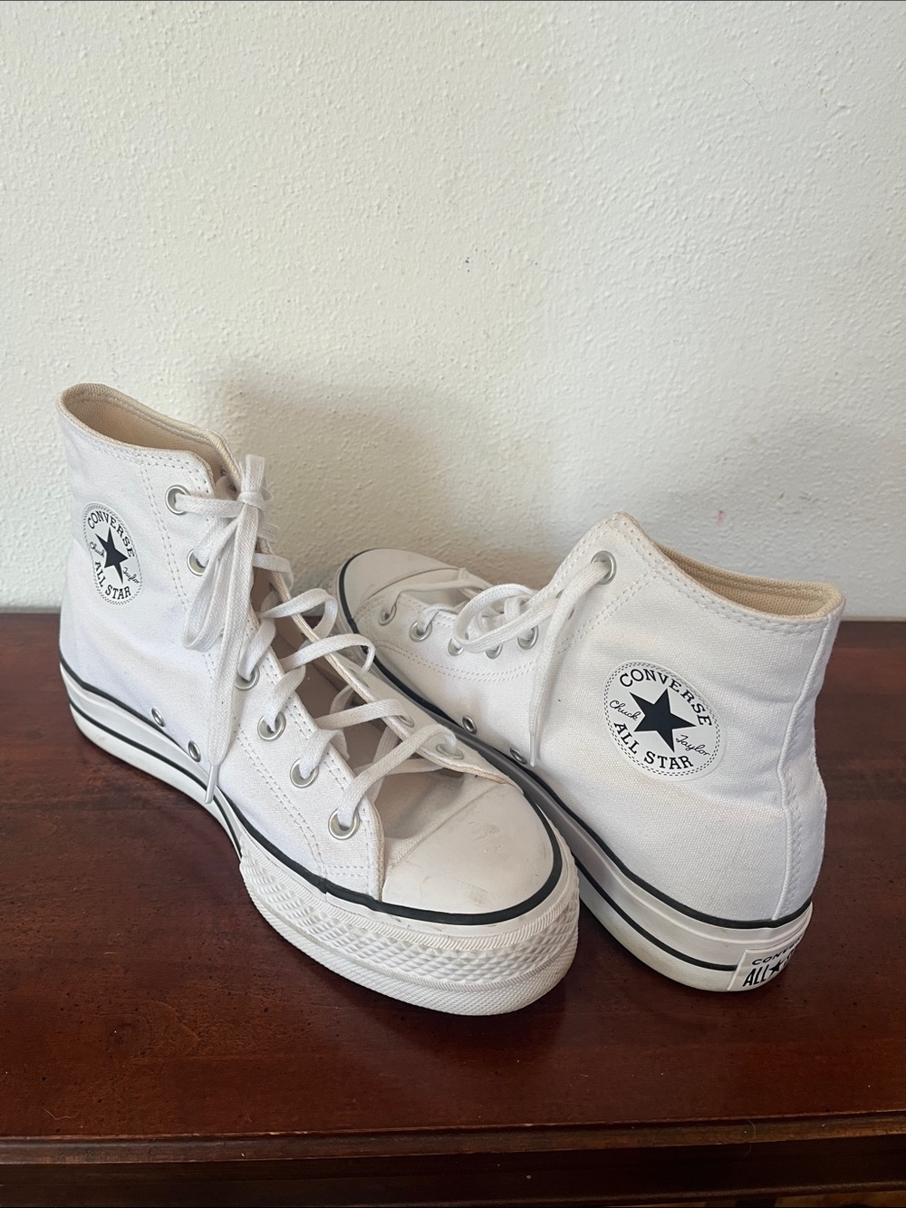 Converse Chuck Taylor All Star Lift Hi High-top Platform Sneakers Size 9